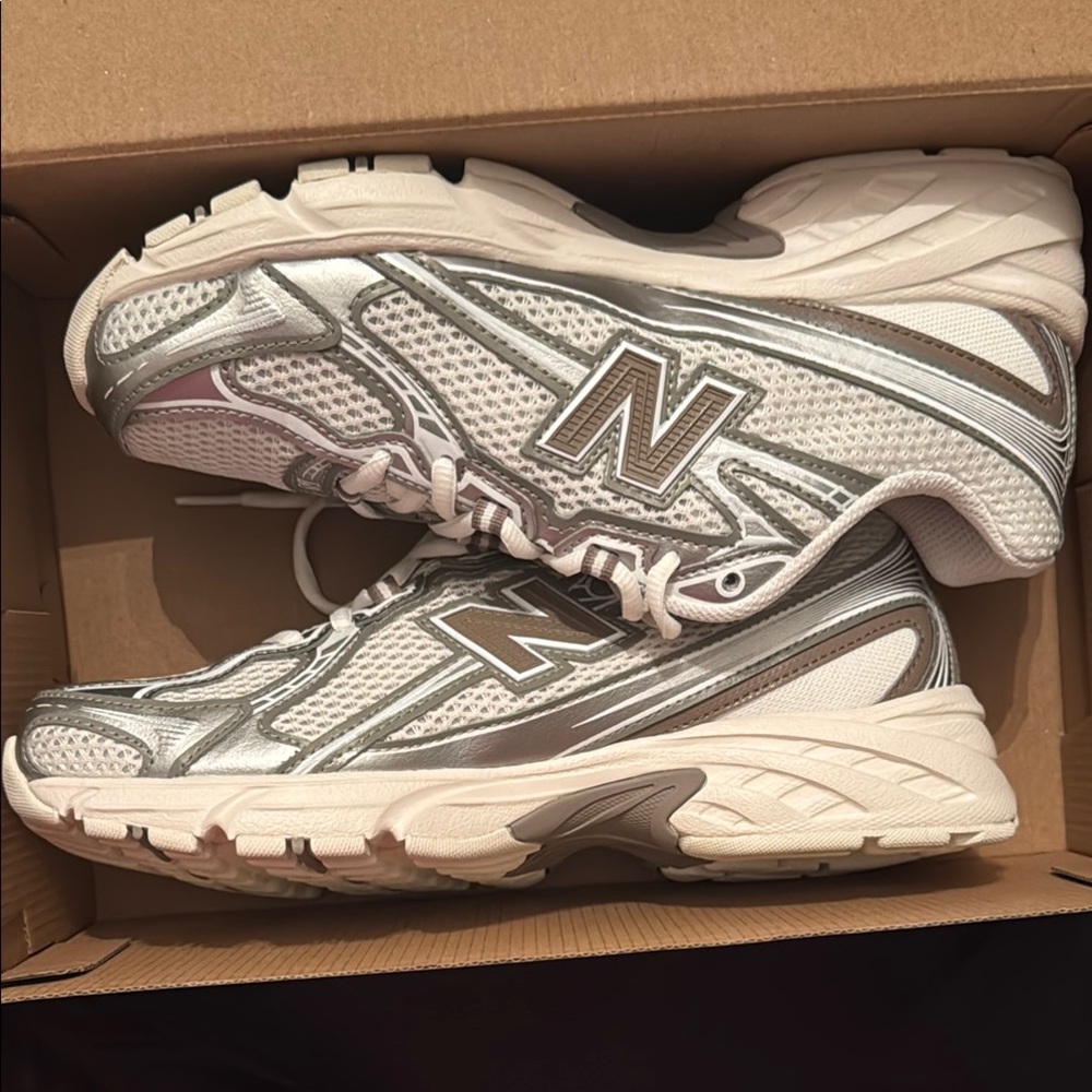New Balance Women's Silver and White Running Shoes